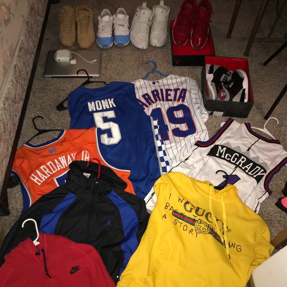 Shoes, Apparel